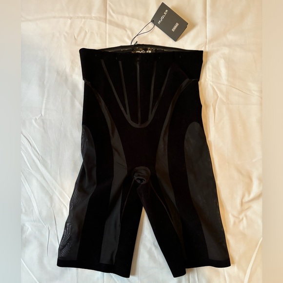 Wolford Mugler flock shaping shorts - Picture 1 of 4